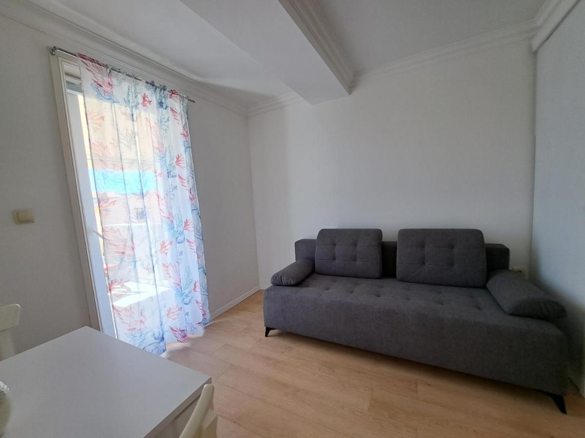 Guesthouse Emma Zadar Eksteriør bilde