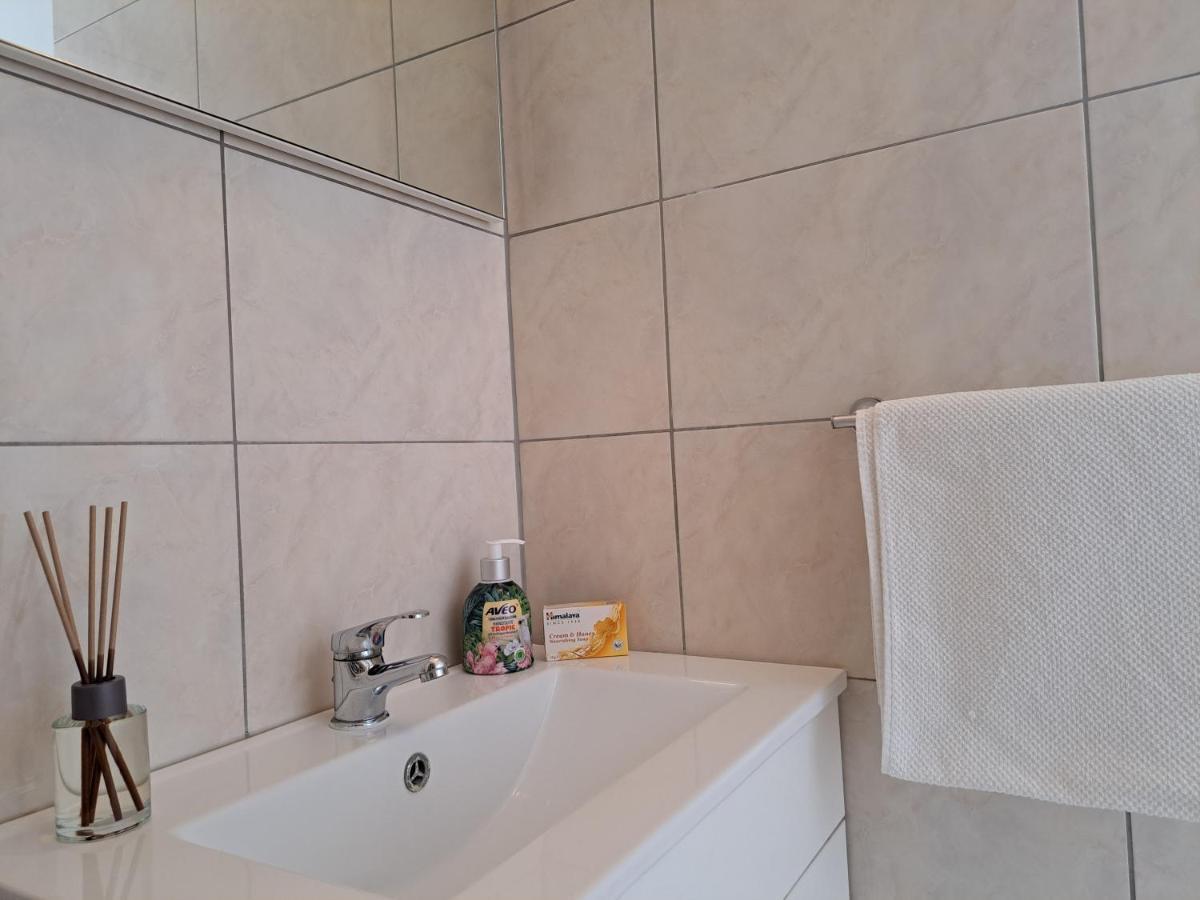 Guesthouse Emma Zadar Eksteriør bilde