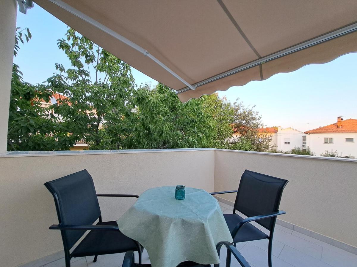 Guesthouse Emma Zadar Eksteriør bilde